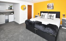 Nelsonstays Self-Contained Studios Stoke On Trent